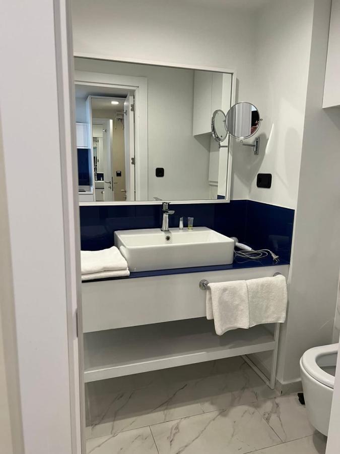 Orbi City Lux Apartment Батуми Экстерьер фото