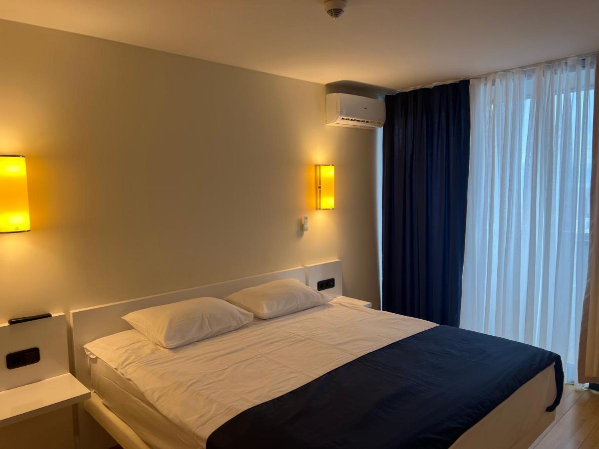 Orbi City Lux Apartment Батуми Экстерьер фото